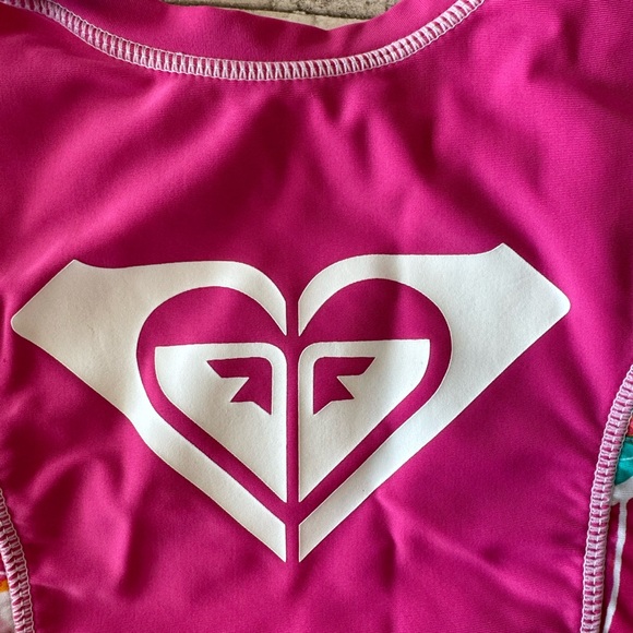 Roxy Floral Hawaiian Short Sleeve Rash Guard Pink - Picture 2 of 7